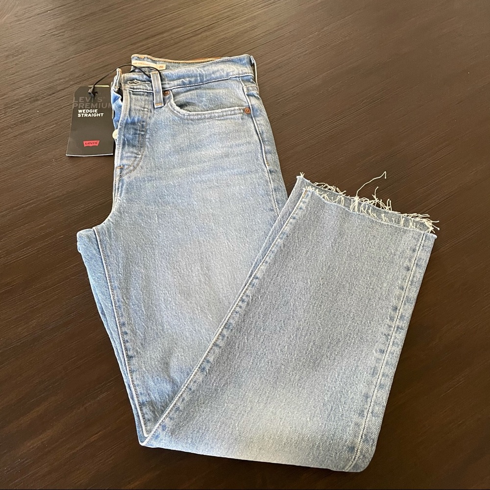 LEVI’S Wedgie Straight Jeans | Size 26 *NWT